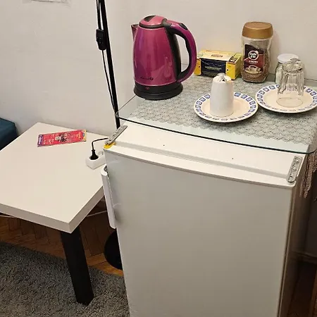 Oddzielny We Wspolnym Mieszkaniu Warszawa