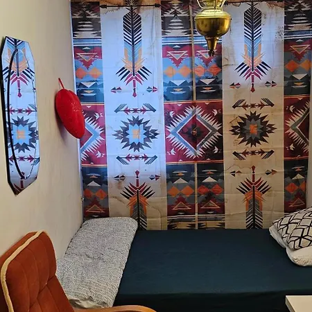 Oddzielny We Wspolnym Mieszkaniu Alloggio in famiglia Varsavia